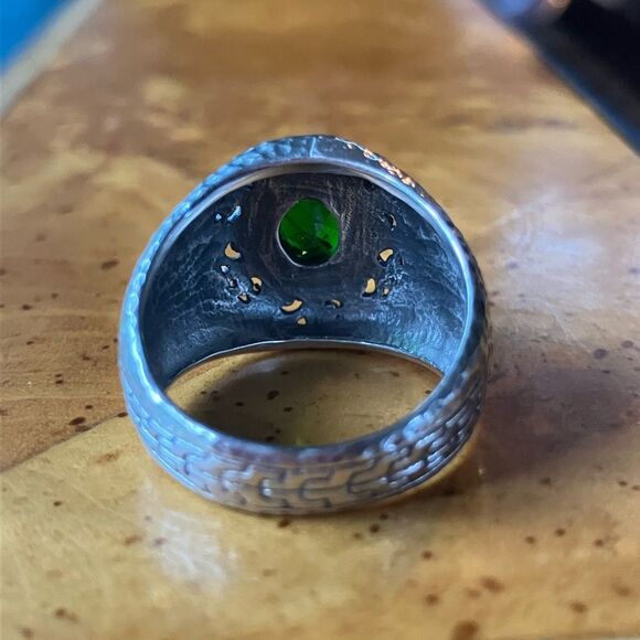 Natural Chrome Diopside Sterling Silver Hammered Ring Size 8 - Picture 5 of 9